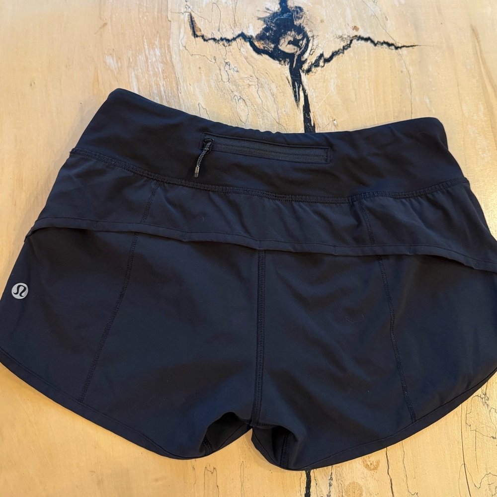 Lululemon shorts size 2